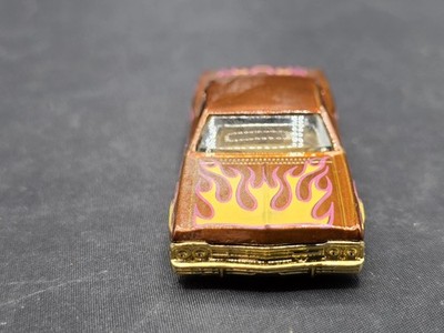 2014 Hot Wheels Super Treasure Hunt '65 Chevy Impala Diecast Real