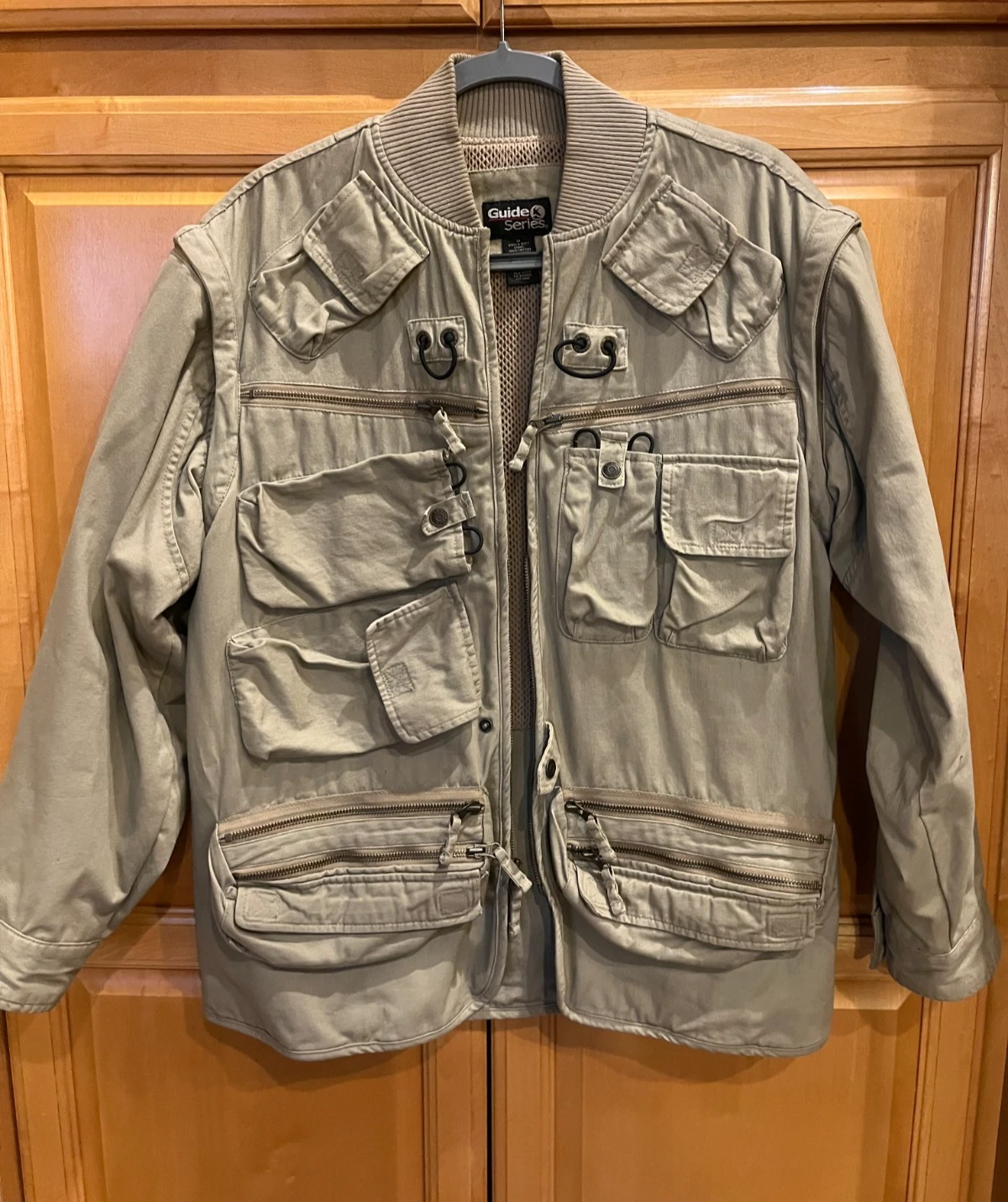 Gander Mountain Guide Series Utility / Photographer Jacket/Vest TAN, Men's M
Opens in a new window o