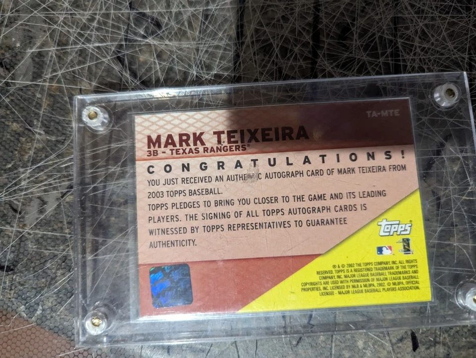 2003 TOPPS Certified Issue MARK TEIXEIRA  Auto #TA-MTE On Card Auto Rangers - Image 3 of 3
