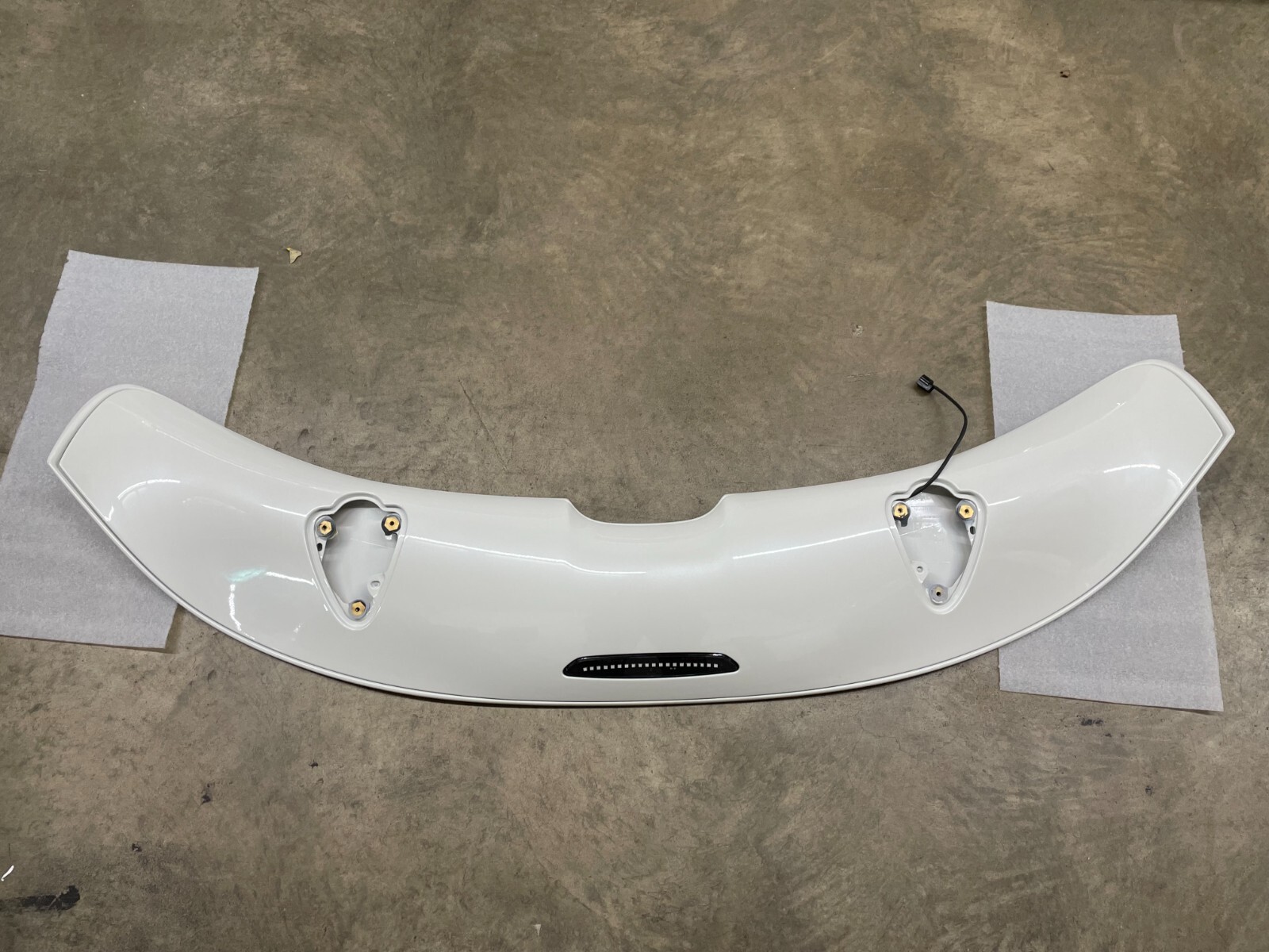 2018 McLaren 720s Rear Active Spoiler Wing Valance White Factory OEM