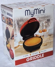 Nostalgia MyMini Griddle 5" Non-Stick Cooking Surface MGD5RD BRAND NEW SEALED