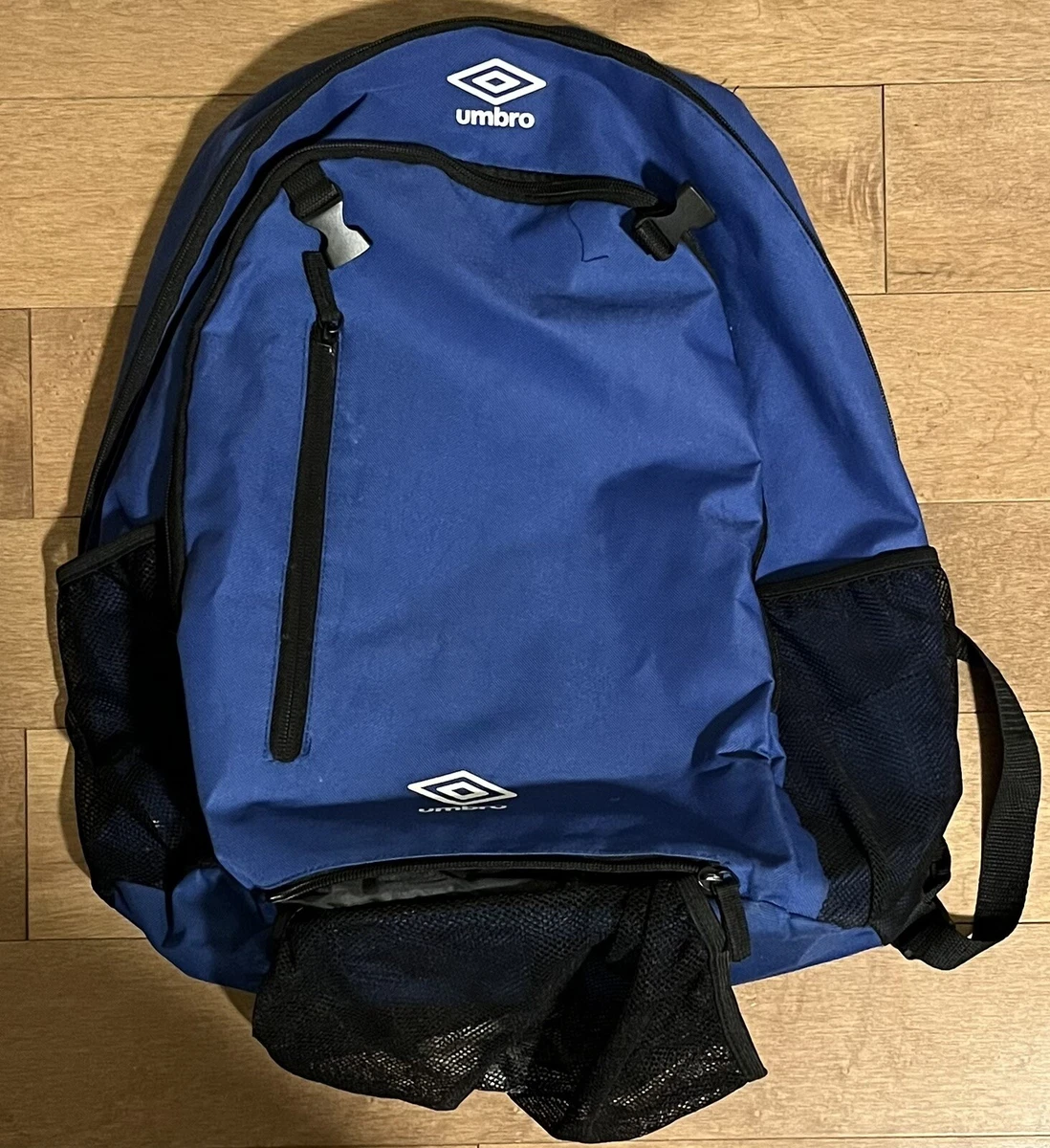 Likeur De Alpen Tarief Umbro Soccer Backpack (With Ball Bag) | eBay