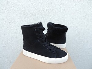 ugg beven platform sneakers