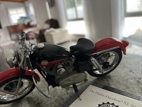 Harley Davidson 1957 XL Sportster Franklin Mint Precision Models 1:10 8inch - Picture 3 of 9