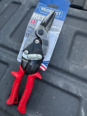 Midwest MWT-6716L Left Cut Aviation Snips Steel Shears Red/Black 10 in