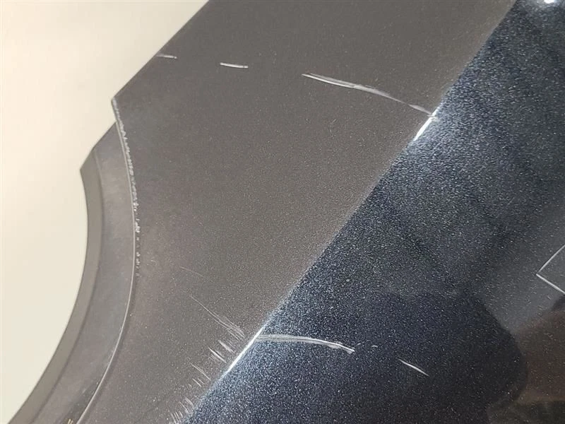 2010-2013 BUICK LACROSSE Rear Bumper Tailpipe Below Cover UD7 Opt Uft Black Foto 3 de 4