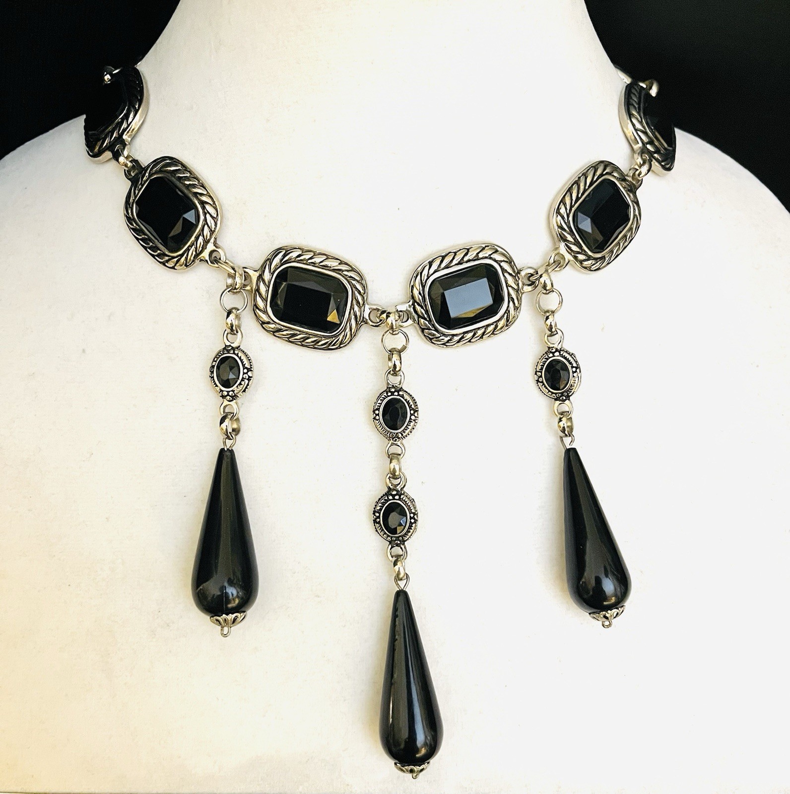 Statement Dangle Necklace..silver Tone - image 1