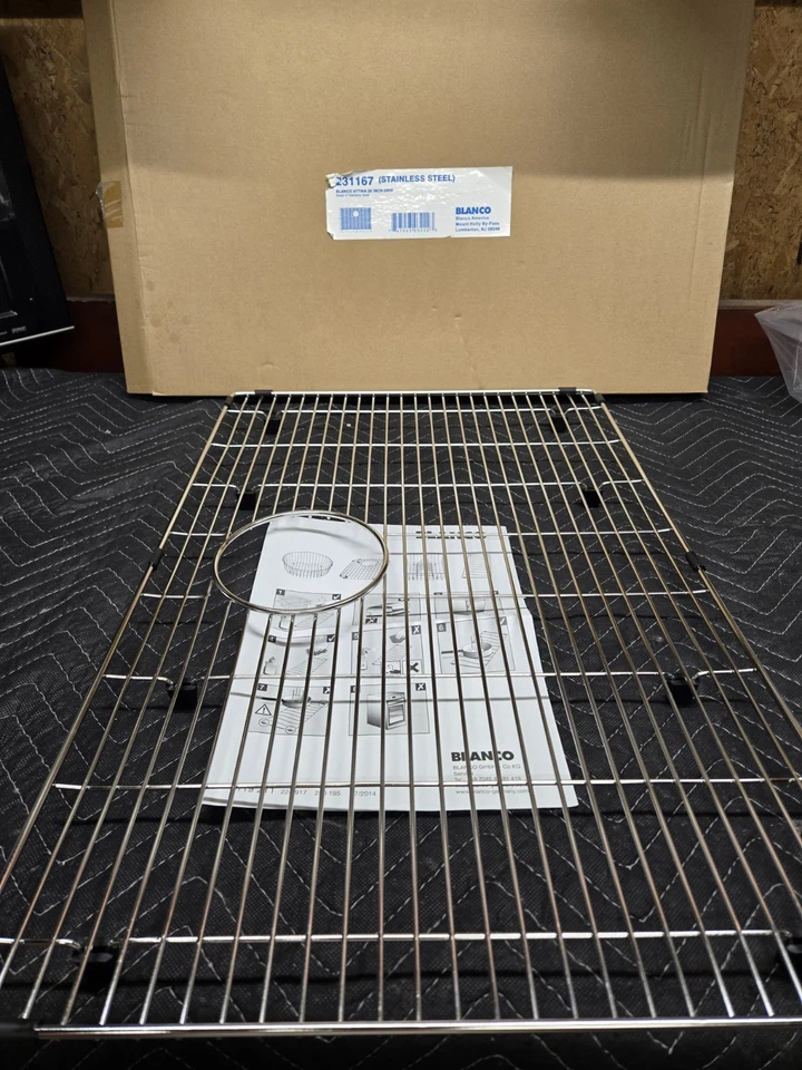 Rejilla de fregadero Attika de acero inoxidable blanco de 26 pulgadas ~ Modelo 231167 ~ ¡Nuevo! Foto 2 de 4