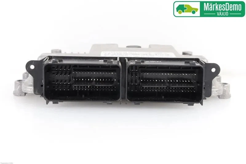 Centralina motore originale (ECU) destra FORD FIESTA VI Van 2015 - Immagine 3 di 4