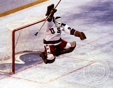 1980 JIM CRAIG 8x10 Olympic Hockey Photo Picture Soviet Union On Ice Miracle 13