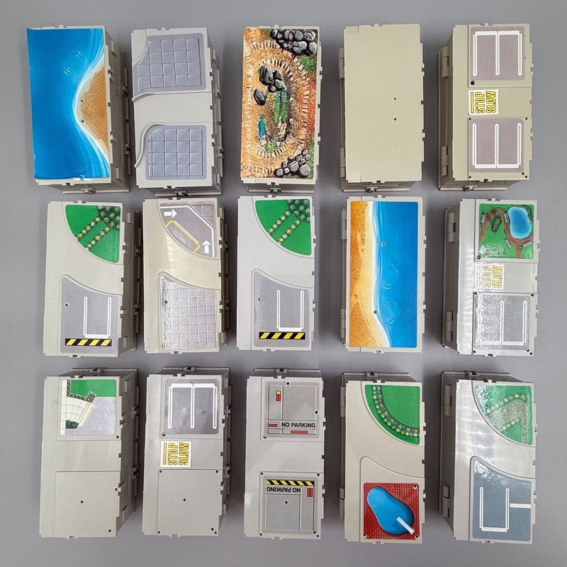 Micro Machines 15 Travel City Lot Fire Department Fish N Chips Battle Block Cars