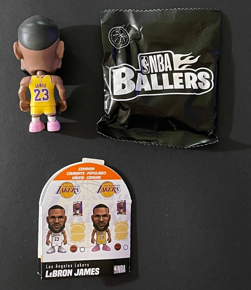 NBA BALLERS - Los Angeles Lakers - LeBRON JAMES (Figure) Yellow