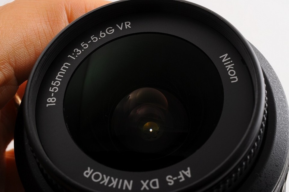 【MINT】NIKON D5200 24.1MP Digital SLR Camera 1855mm VR Lens Kit +16GB