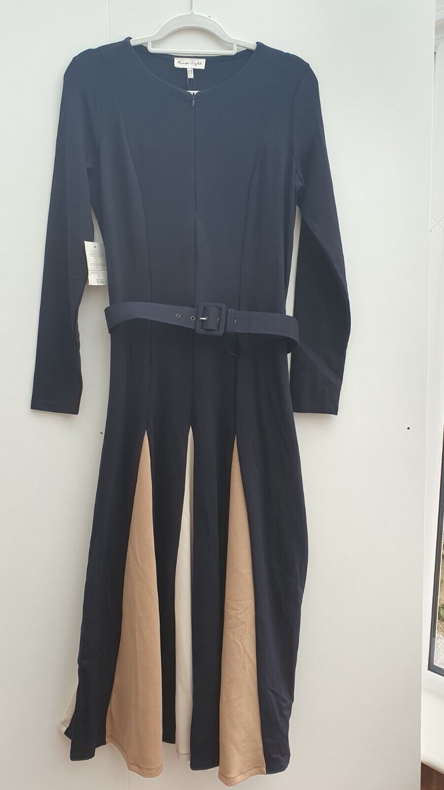 Picture 4 of 6