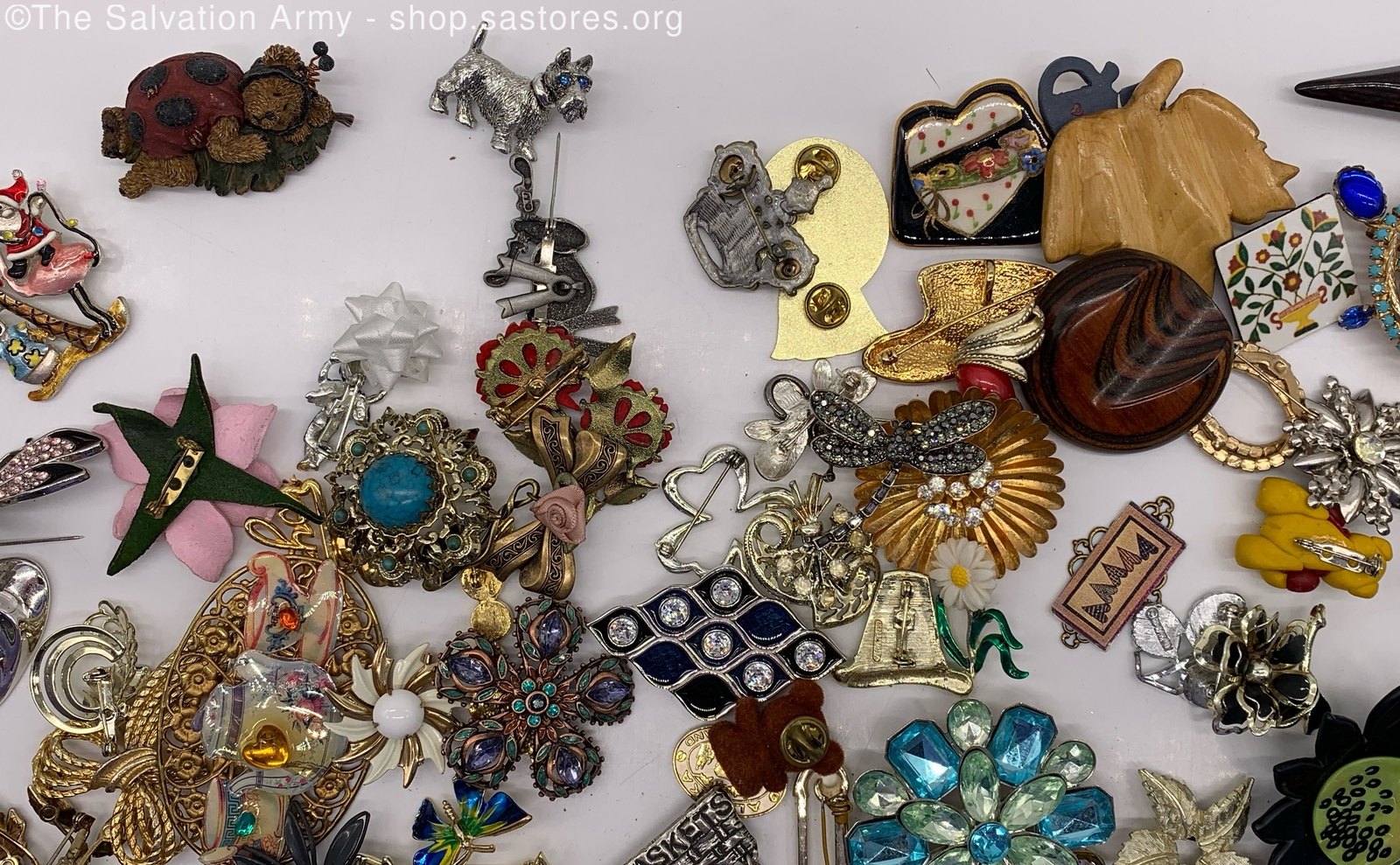 3.9 pounds Costume Jewelry Grab Bag Bulk Lot of Assorted Brooches eBay