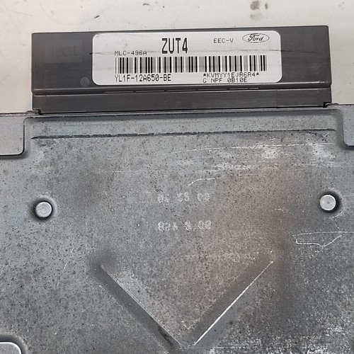 2000 Ford Expedition 5.4L - YL1F-12A650-BE - ECU EEC - Picture 2 of 4