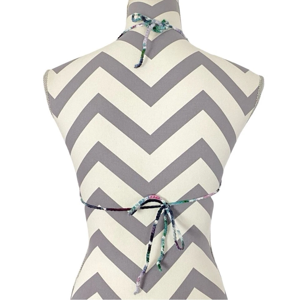 Handmade Crochet Knit Bralette Womens Size Small Adjustable Gray Pink Halter - Imagem 4 de 4