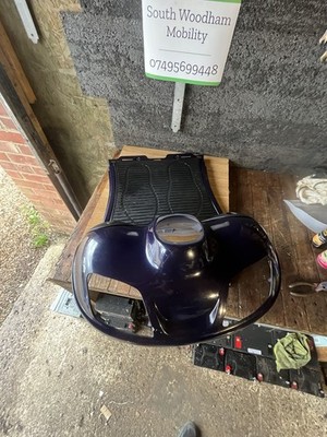 Kymco Midi/Days Strider Elektromobil Hauptbodenverkleidung aus Kunststoff 
