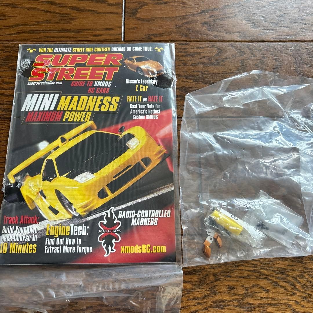XMODS Custom RC Starter Kit Nissan Fairlady Z Orange RC Car