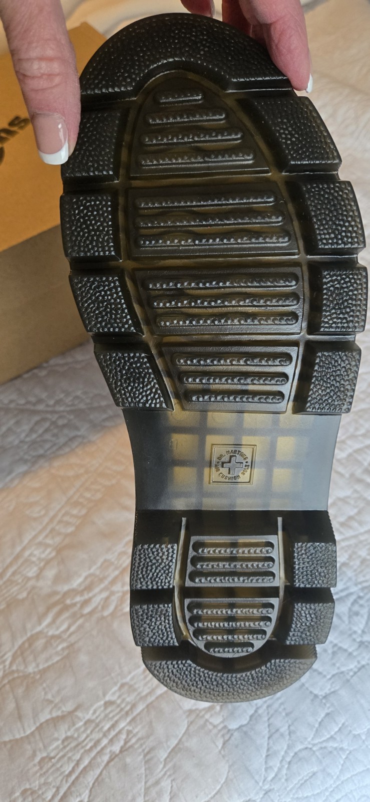 Dr. Martins AirWair Embury Boots Womens Size 8/Mens Size 7 US Black, New In Box