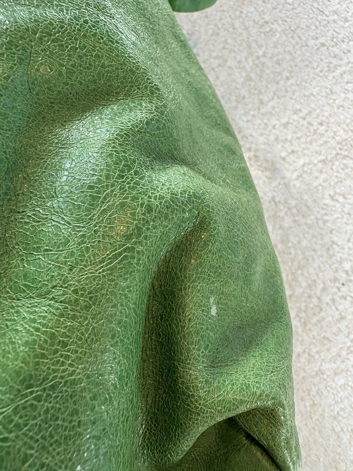 Bolso Hobo Gianni Chiarini Cuero Verde Hecho en Italia Buen Estado Foto 3 de 4