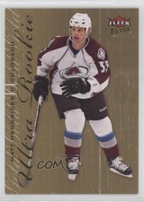 2009-10 Fleer Ultra Ultra Rookie Gold Medallion Matt Hendricks #230 0m8e