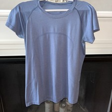 Lululemon Women's Short Sleeve Shirt Size 14 Blue