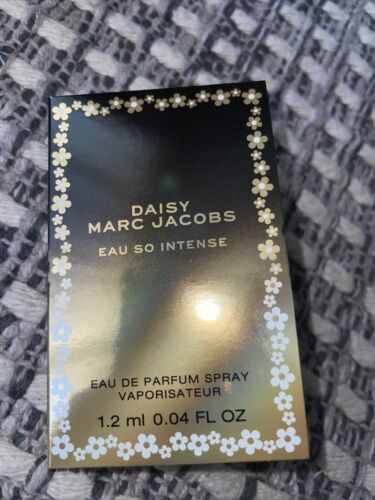 Marc Jacobs Perfume ESSENCE Eau De Parfum EDP 3.4 oz / 100 ml