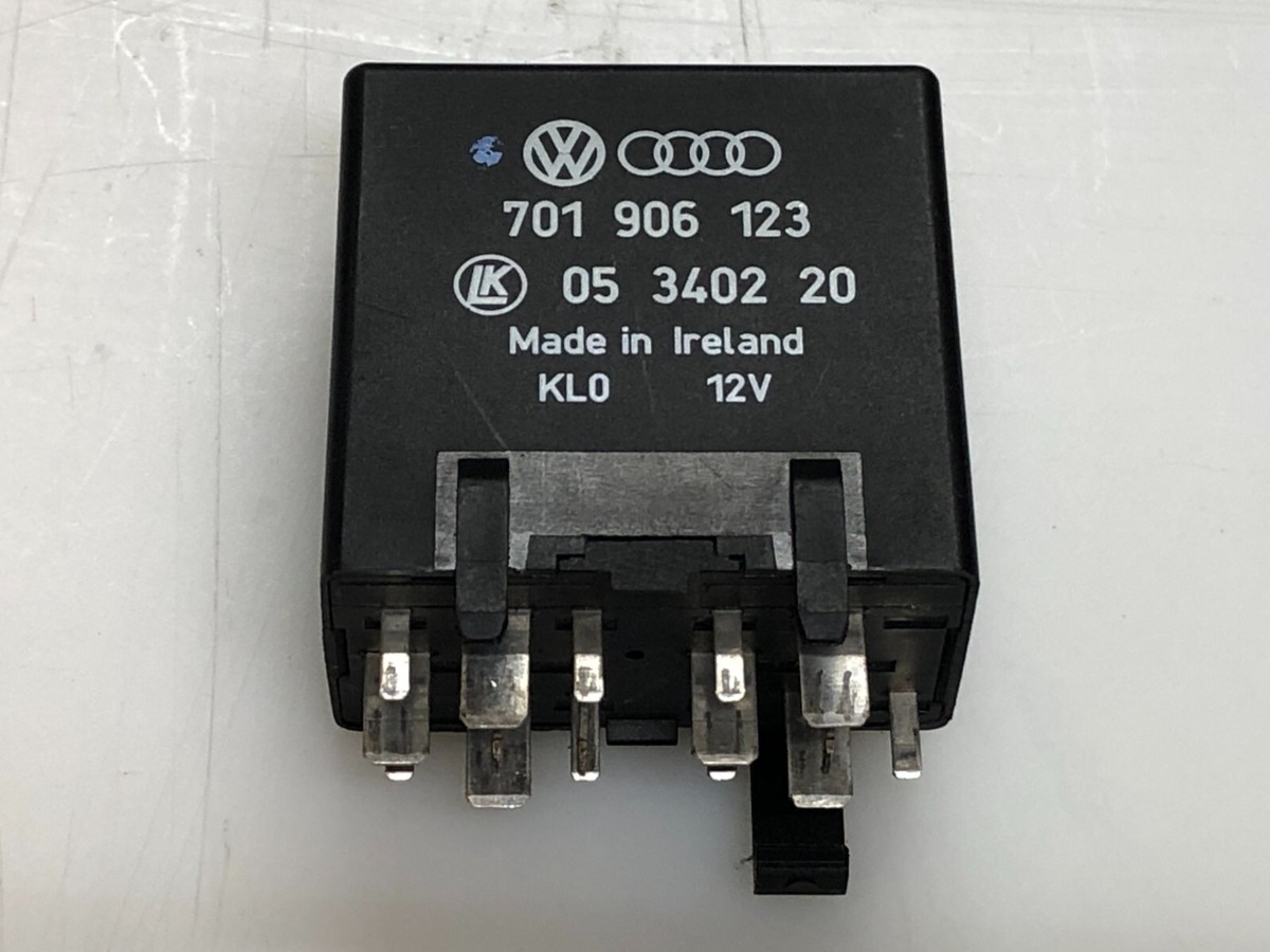 VW T4 Relay 137 Transporter Caravelle Multivan Glow Plug Unit
