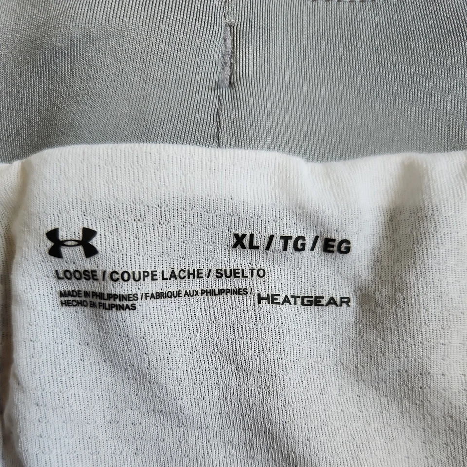 Under Armour Loose Fit Heat Gear Shorts Womens Size XL Heather Gray Lined - Image 3 of 4