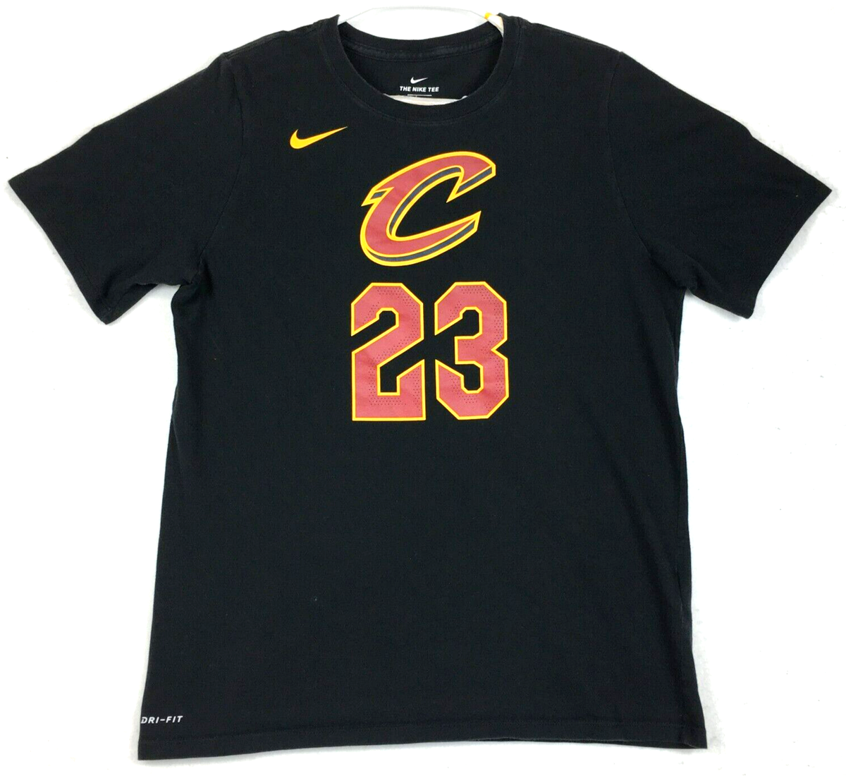 Nike T-Shirt Boys XL Labron James # 23 Clevland Cavaliers 18
