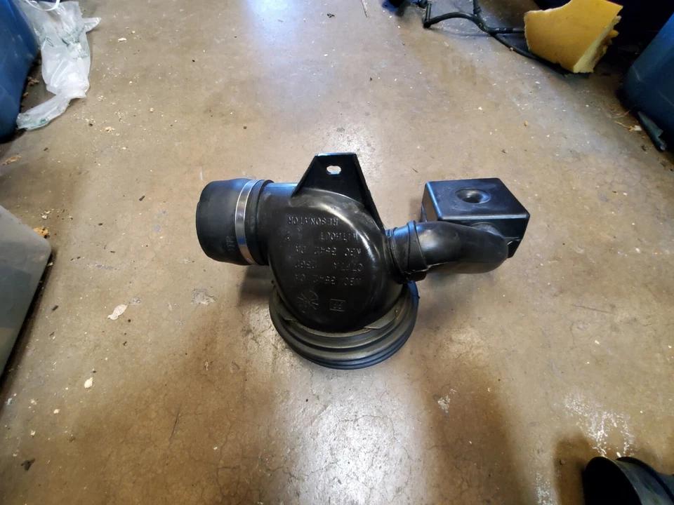 Tubo filtro aire Jaguar XJ6 1994 1995 1996 1997 VANDEN PLAS Foto 2 de 2