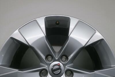 2019-2021 VOLVO XC40 Wheel 18x7-1/2 Alloy 5 spoke silver OEM 2019-2021 VOLVO XC40 Wheel 18x7-1/2 Alloy 5 spoke silver OEM