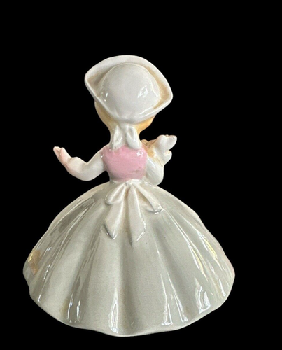 Josef Originals Little International Series Figurine-Sweden 3.5” - Picture 3 of 5