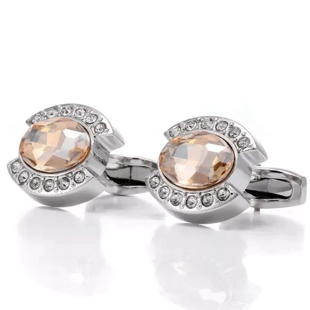 Gemelos de bisel de morganita creados en laboratorio de corte ovalado de 3,30 quilates para hombre enchapados en oro blanco de 14 quilates Foto 4 de 4