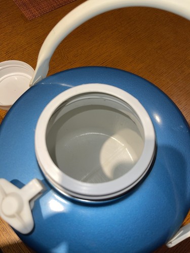 Vintage Blue Coleman 1 Gallon Water Cooler Jug - Picture 5 of 6