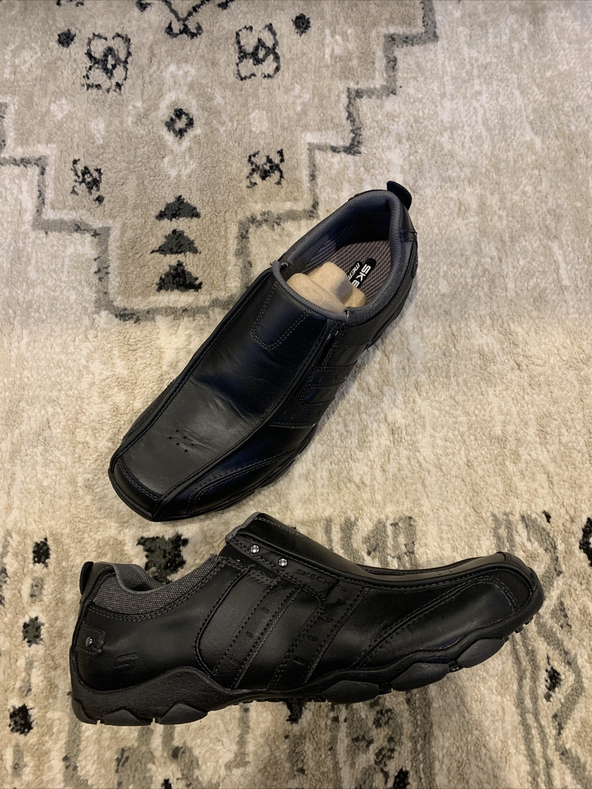 Skechers Diameter Loafer with Memory 