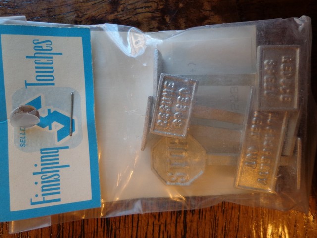 Selley O Scale #10228 RR Signs 4 (Light Cast Metal) | eBay