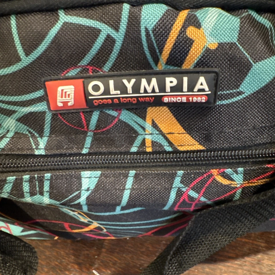 Olympia EE. UU. Elegante 21" Moda Deportes Bolsa de Equipaje Cordón elástico Multi Cremallera Foto 2 de 4