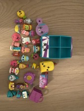 30 Shopkins Lot-Storage Case And Accessories-Mixed Seasons-Great Condition