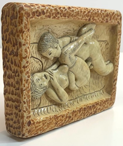 ANTIQUE AMERICAN EROTIC FOLK ART, CHALK, DETAILED, CRISP CARVING - Picture 5 of 6