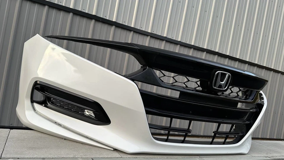 ❗️NO SHIPPING ❗️HONDA ACCORD WHITE PERL 2018 2019 2020 FRONT BUMPER - Image 2 of 4