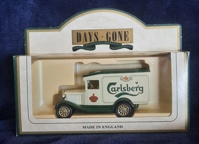 BRAND NEW Days Gone Die Cast #13059 1930 Model A Ford Van CARLSBERG LARGER