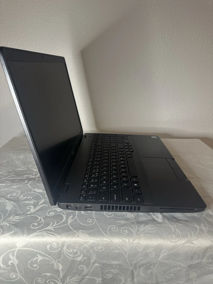 Dell Latitude 5501 · i7-9850H · 16GB · 256GB, Foto 4 von 5