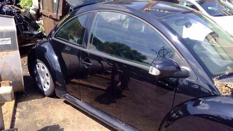 Condensador de CA Volkswagen Beetle compatible con 06-10 4554905 Foto 4 de 4