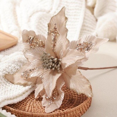 Innovative Dekorationslösungen mit künstlichen Weihnachtstuchblumen