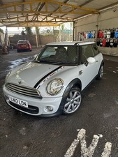 Mini London 2012 with London Plate