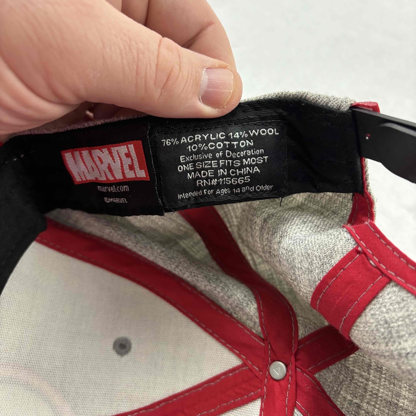 Marvel Deadpool Men Snapback Flat Cap Gray Red Ad… - image 8