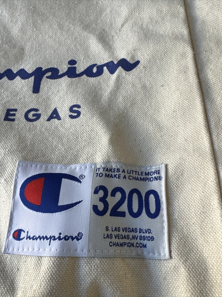 РЕДКИЙ ЧЕМПИОН ХОЛЩОВАЯ СУМКА-ТОУТ ЛАС-ВЕГАС БЕЛАЯ КРАСКА - Изображение 2 из 4