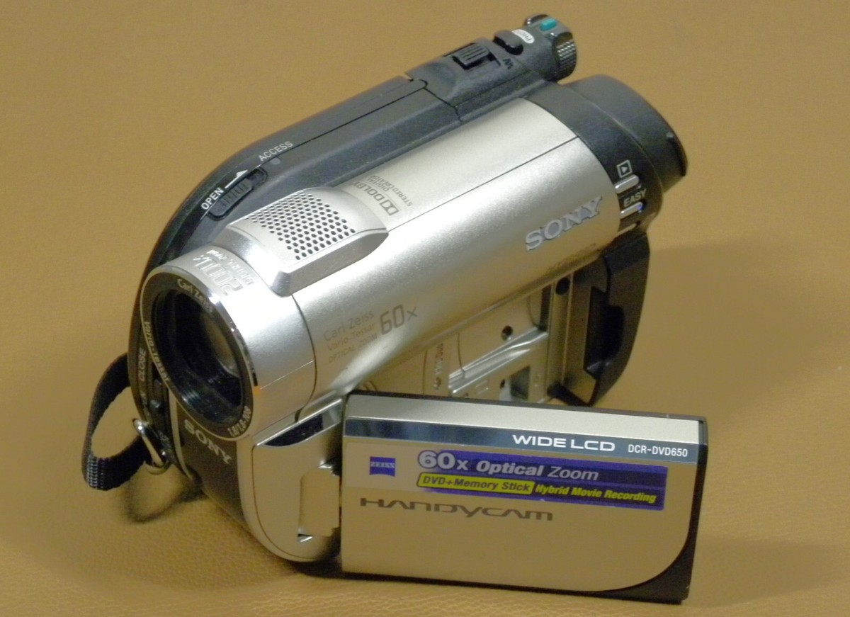 Sony DCR-DVD605 DVD Handycam Camcorder w/ Accessories | eBay